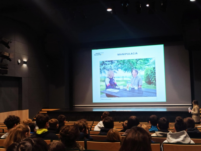 lekcje z filmem innowacja pedagogiczna z jzyka polskiego i filozofii wane tematy 1 20250627 1714548403